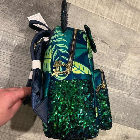 Disney Aulani Resort Loungefly Backpack - NWT - Picture 4 of 8